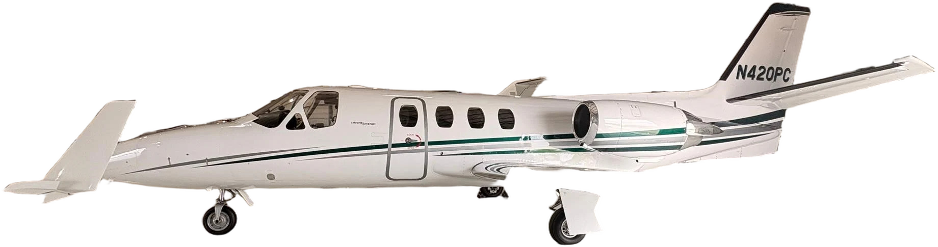Image of tail N420PC