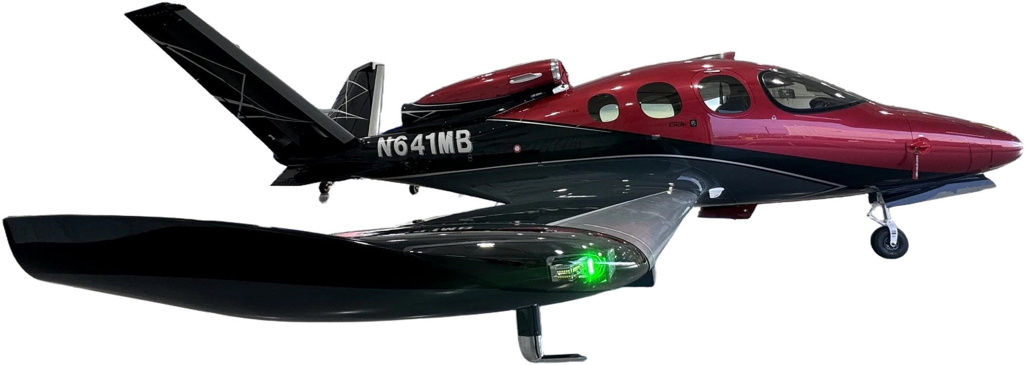 Image of tail N641MB