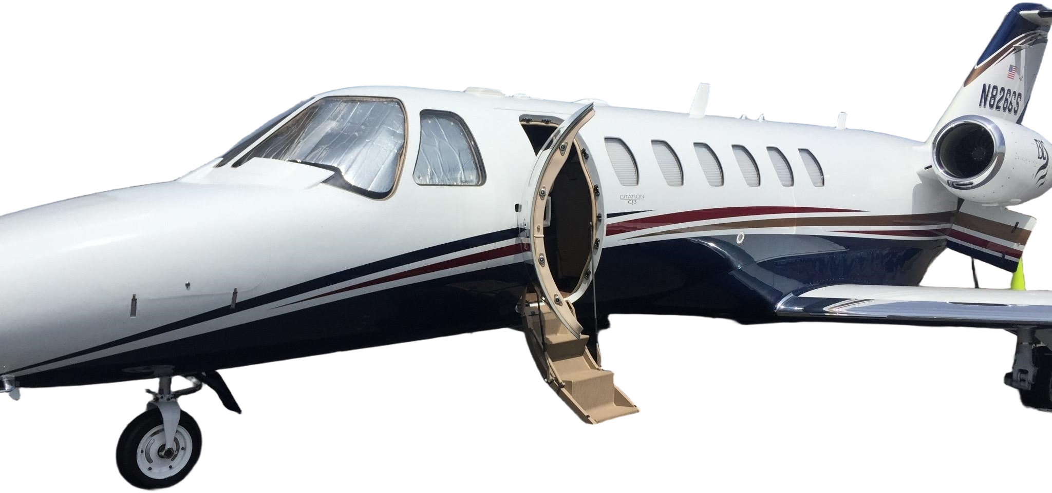 Image of tail N826CS