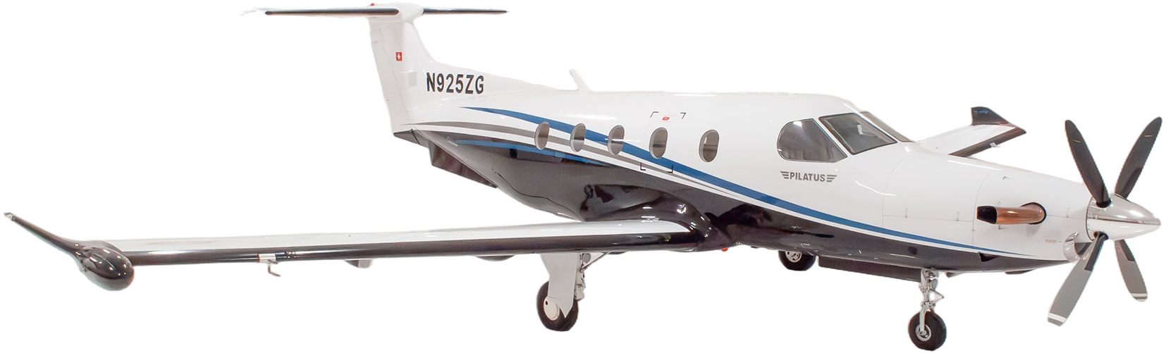 Image of tail N925ZG
