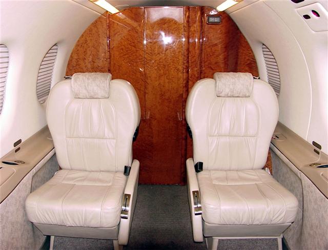 Aircraft Image for 01-0415