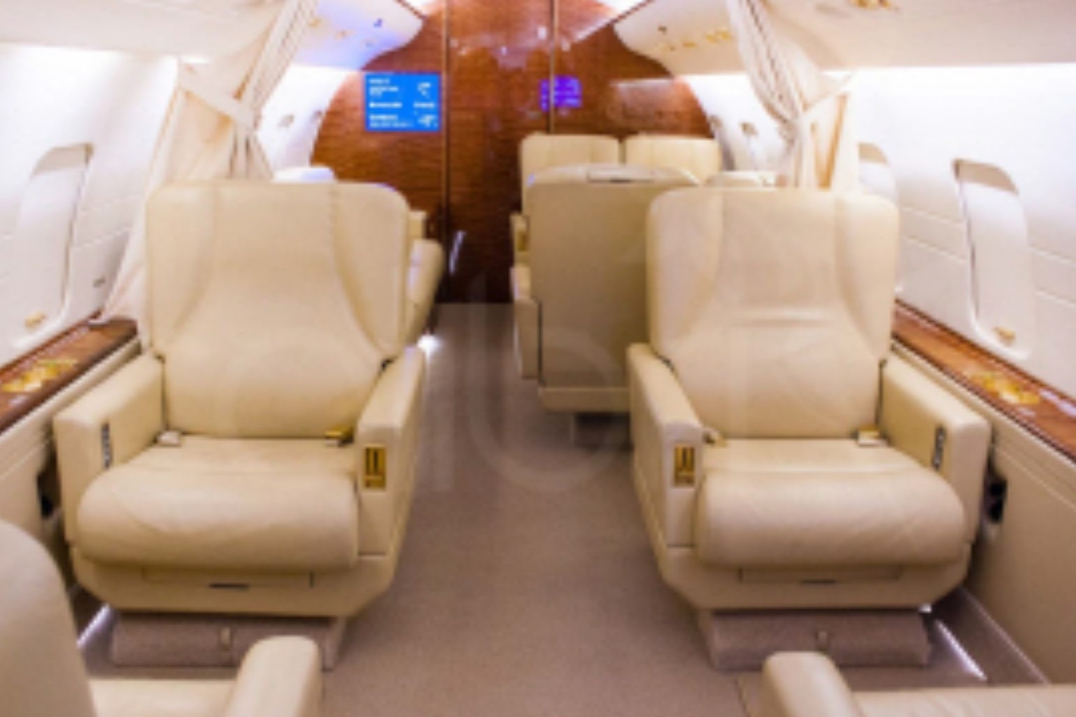 Aircraft Image for C-FHHM
