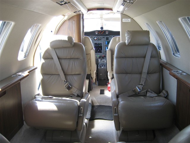 Aircraft Image for C-GDEK