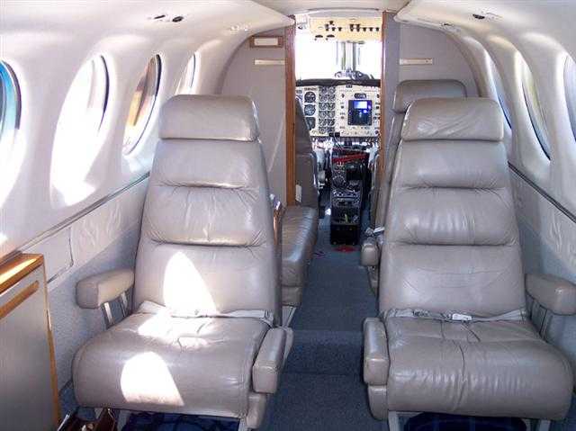 Aircraft Image for C-GMRS