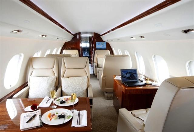 Aircraft Image for N123EB