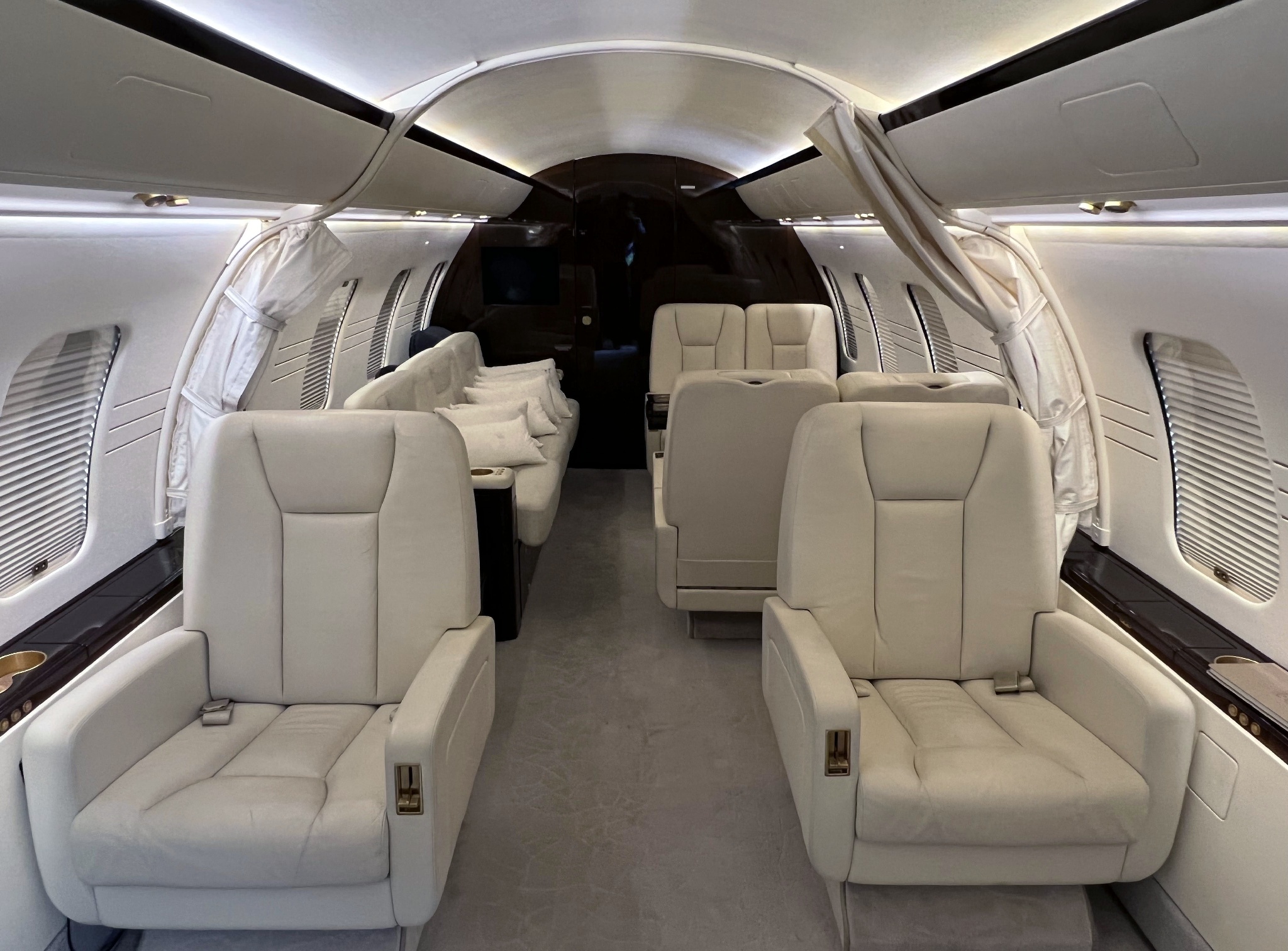 Aircraft Image for N212CR