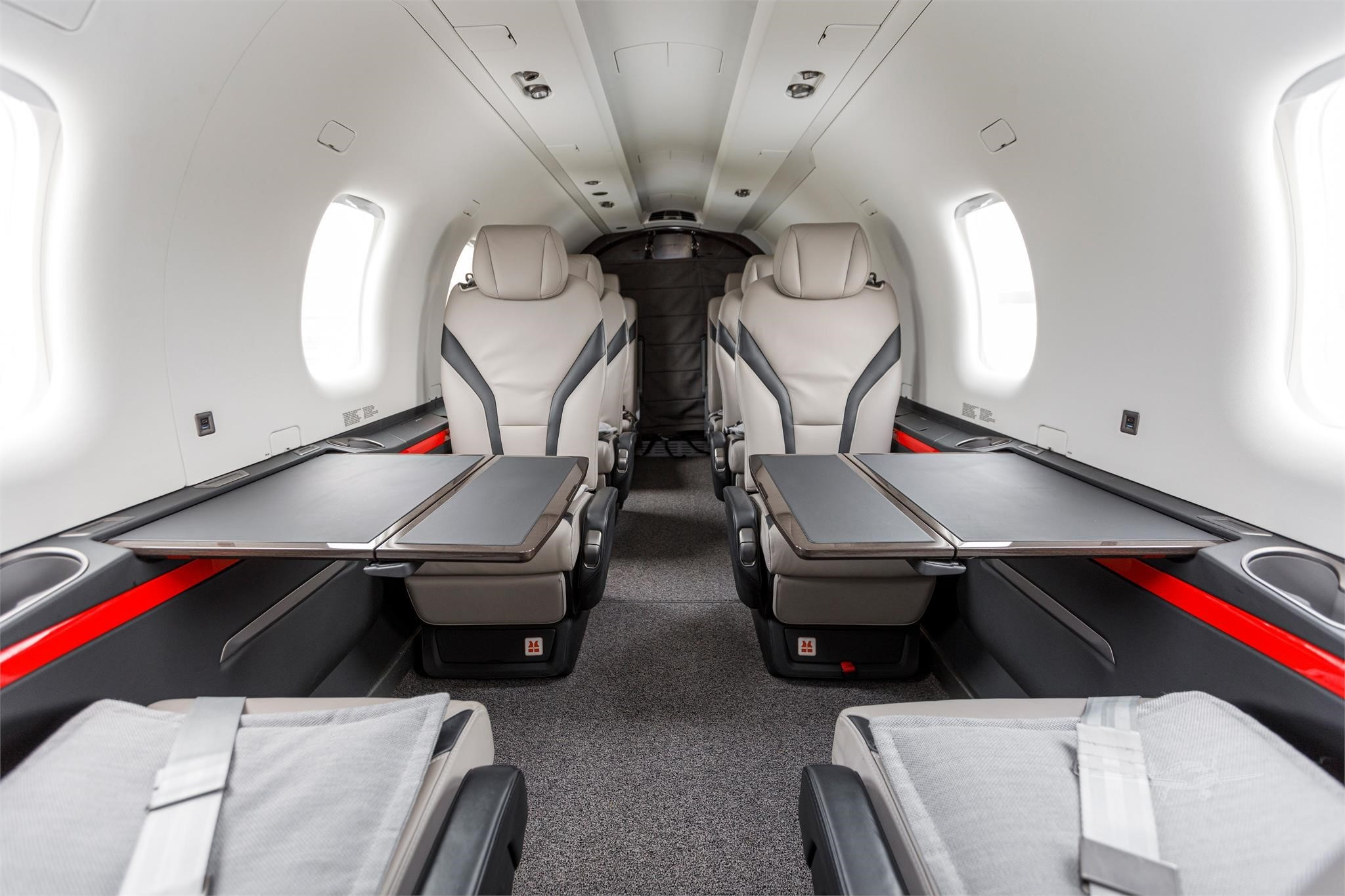 Aircraft Image for N221NG