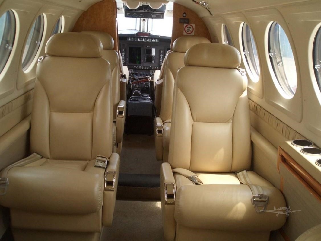Aircraft Image for N332JS