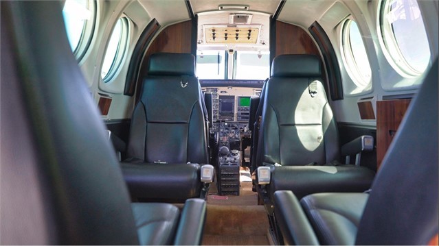 Aircraft Image for N552BS
