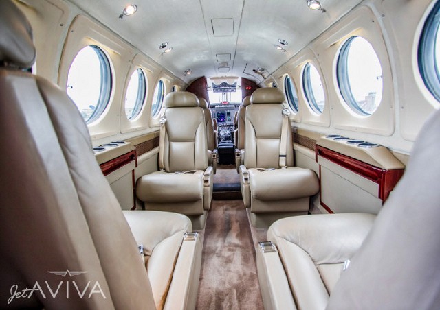 Aircraft Image for N556MC