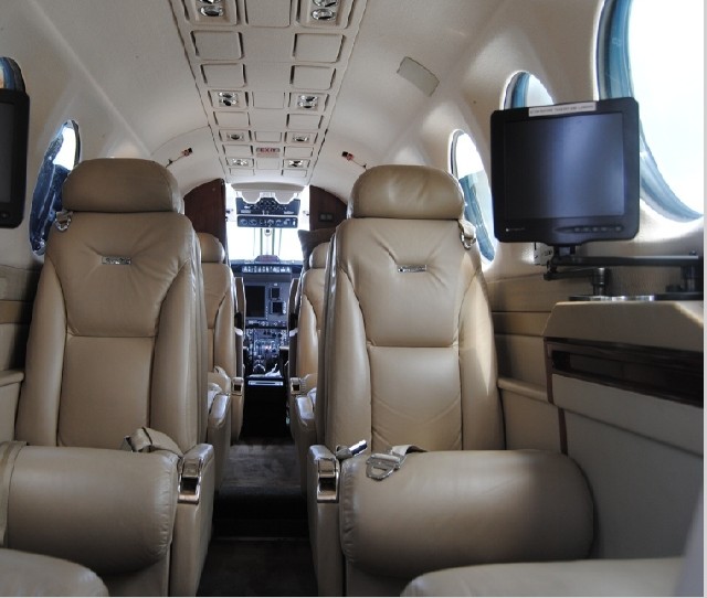 Aircraft Image for N6112G