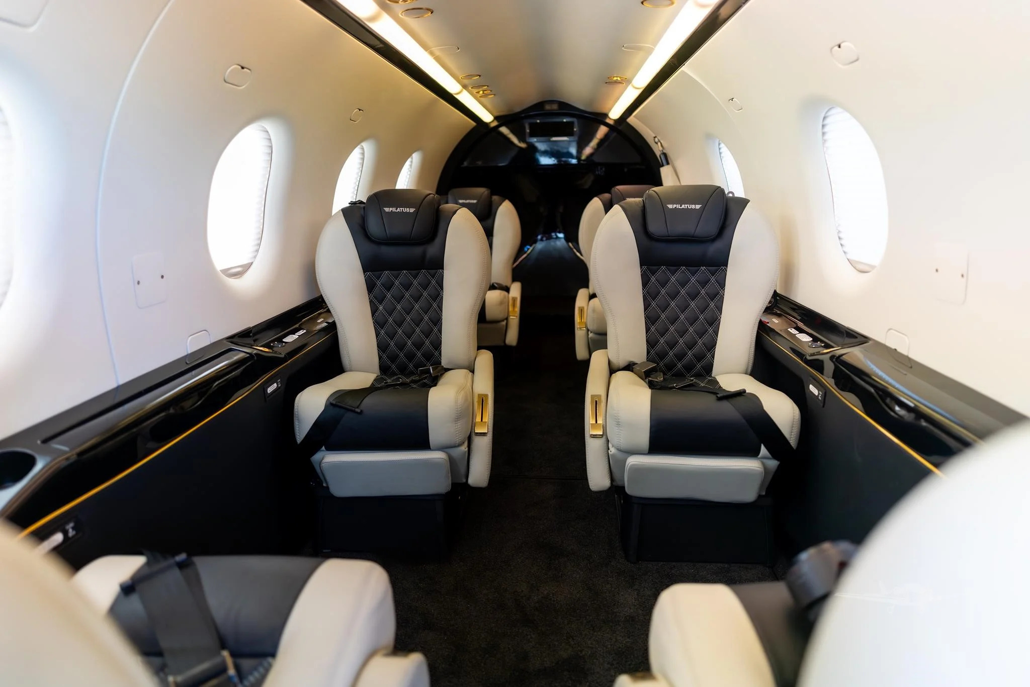 Aircraft Image for N646VL