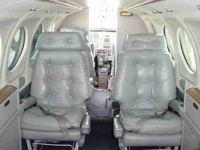 Aircraft Image for N700BA