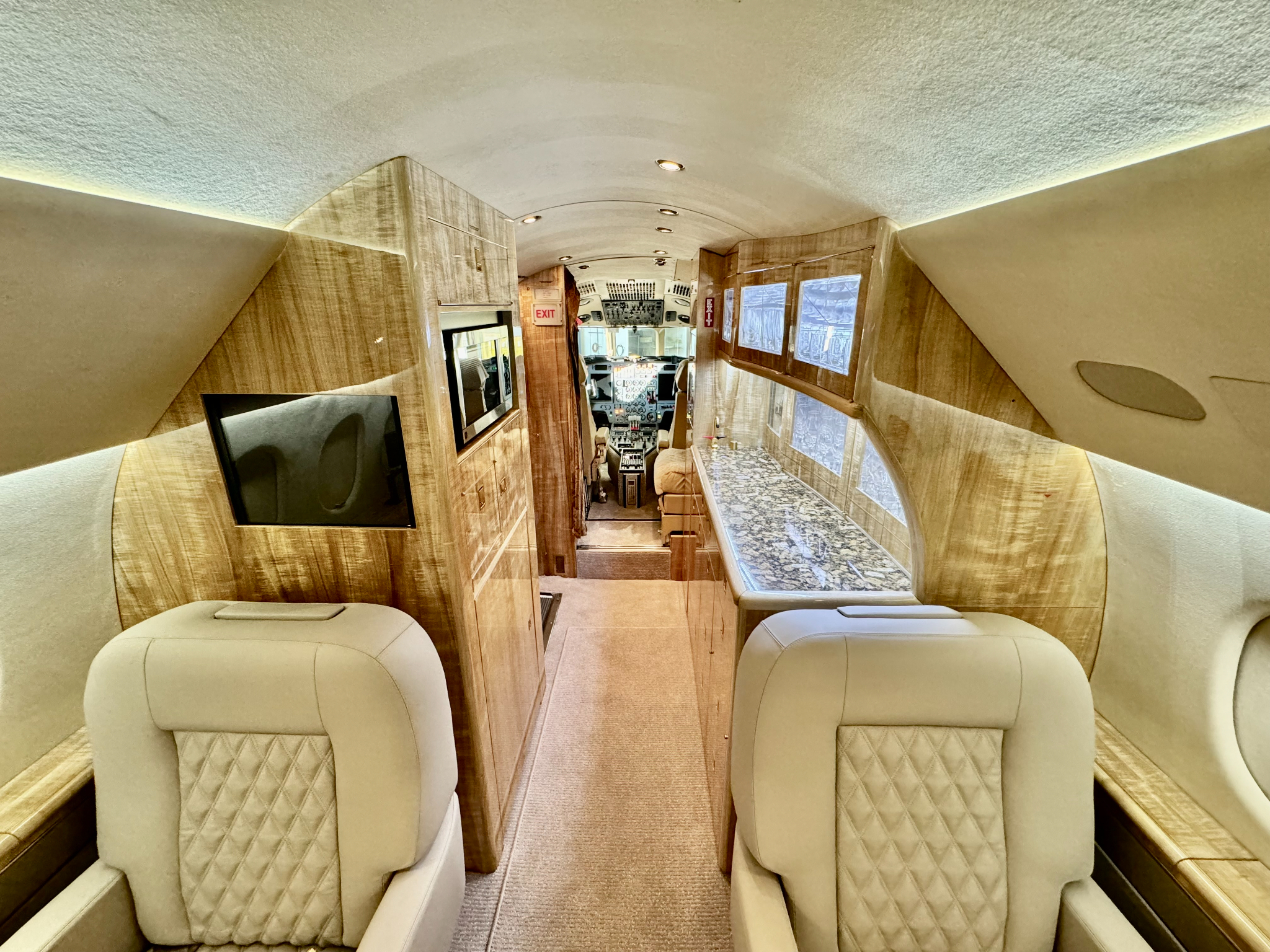 Aircraft Image for N90FJ