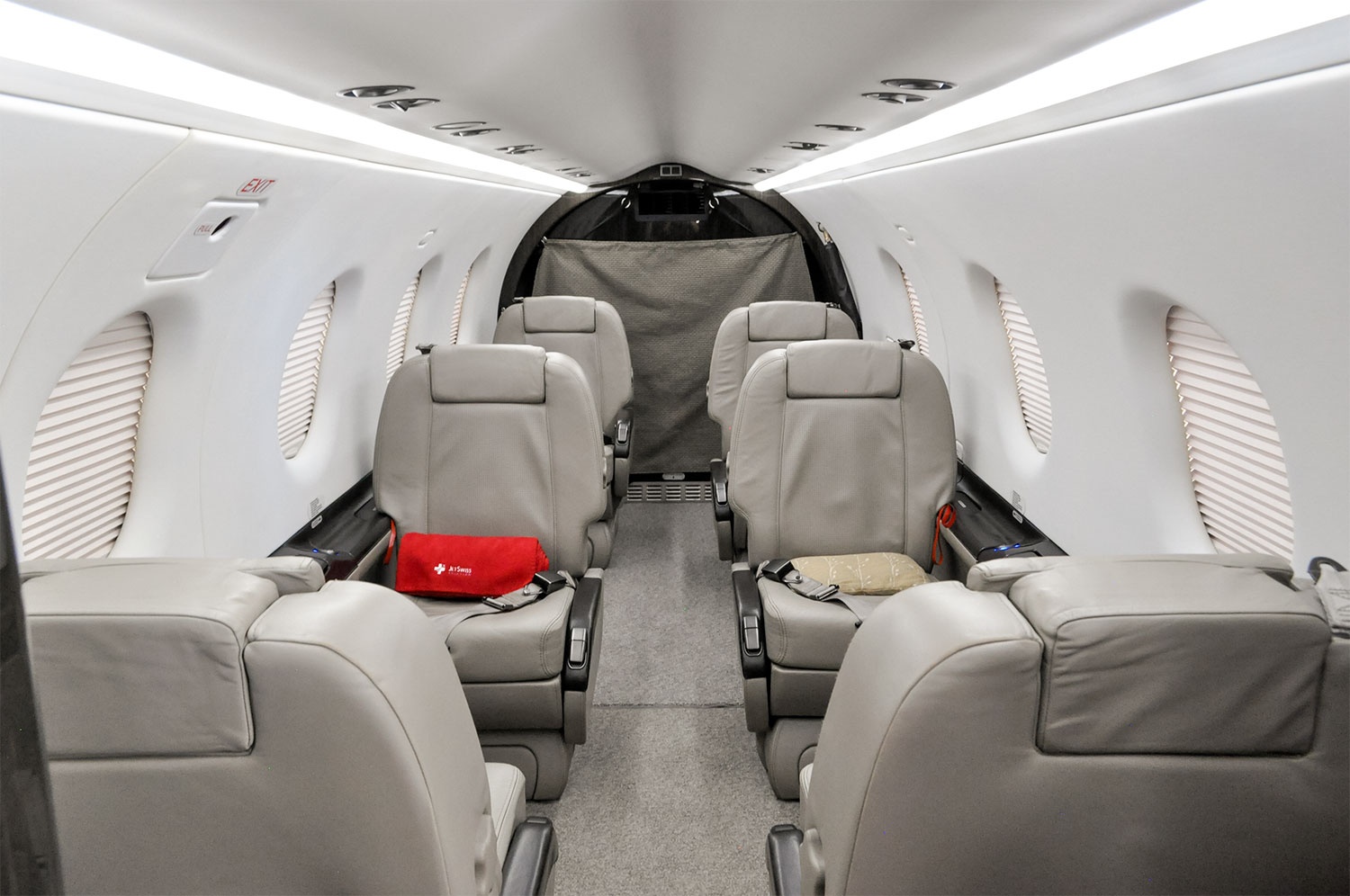 Aircraft Image for N915JL