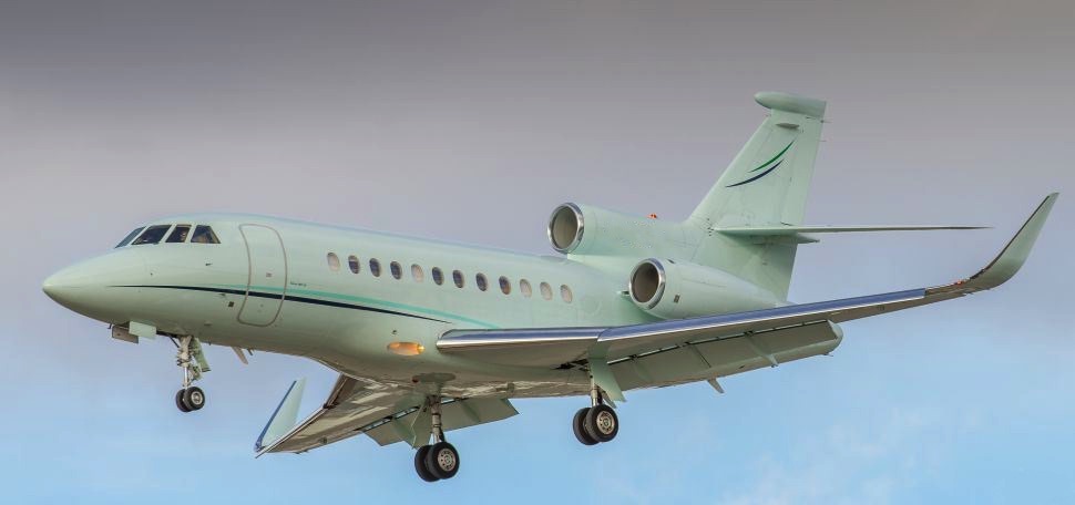 Image of tail C-GMLH
