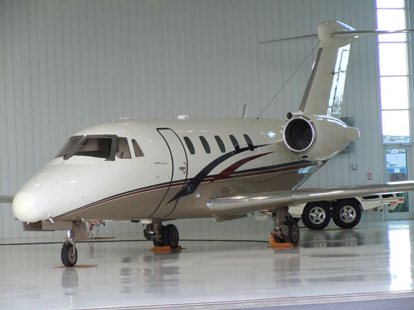 Image of tail C-GPOP