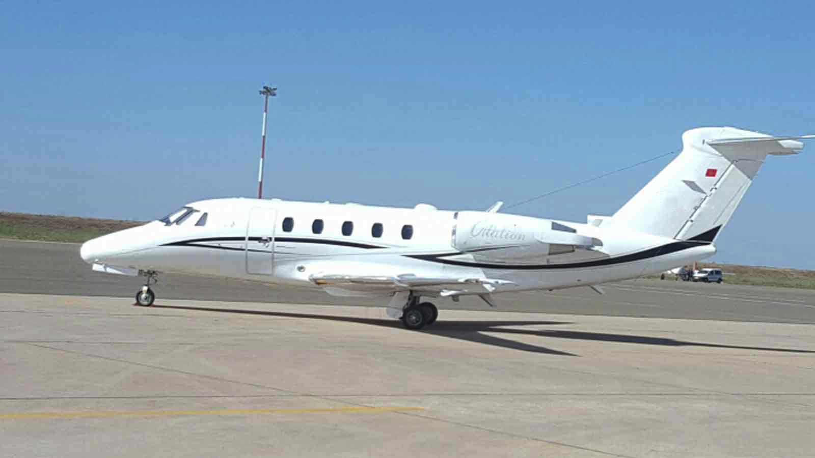 Image of tail CN-TKD