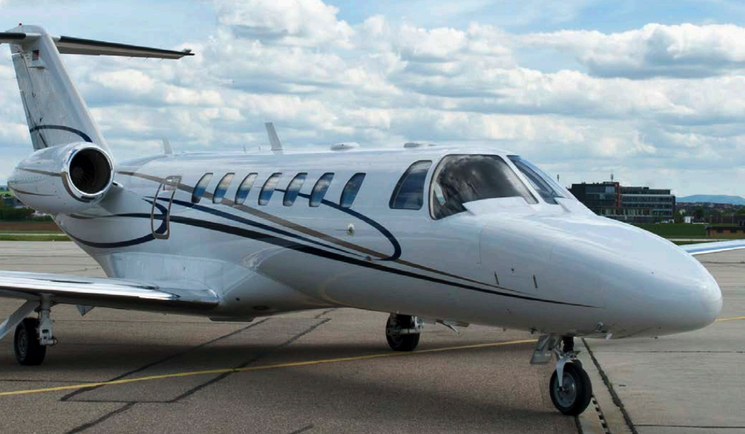 Image of tail D-CEFD