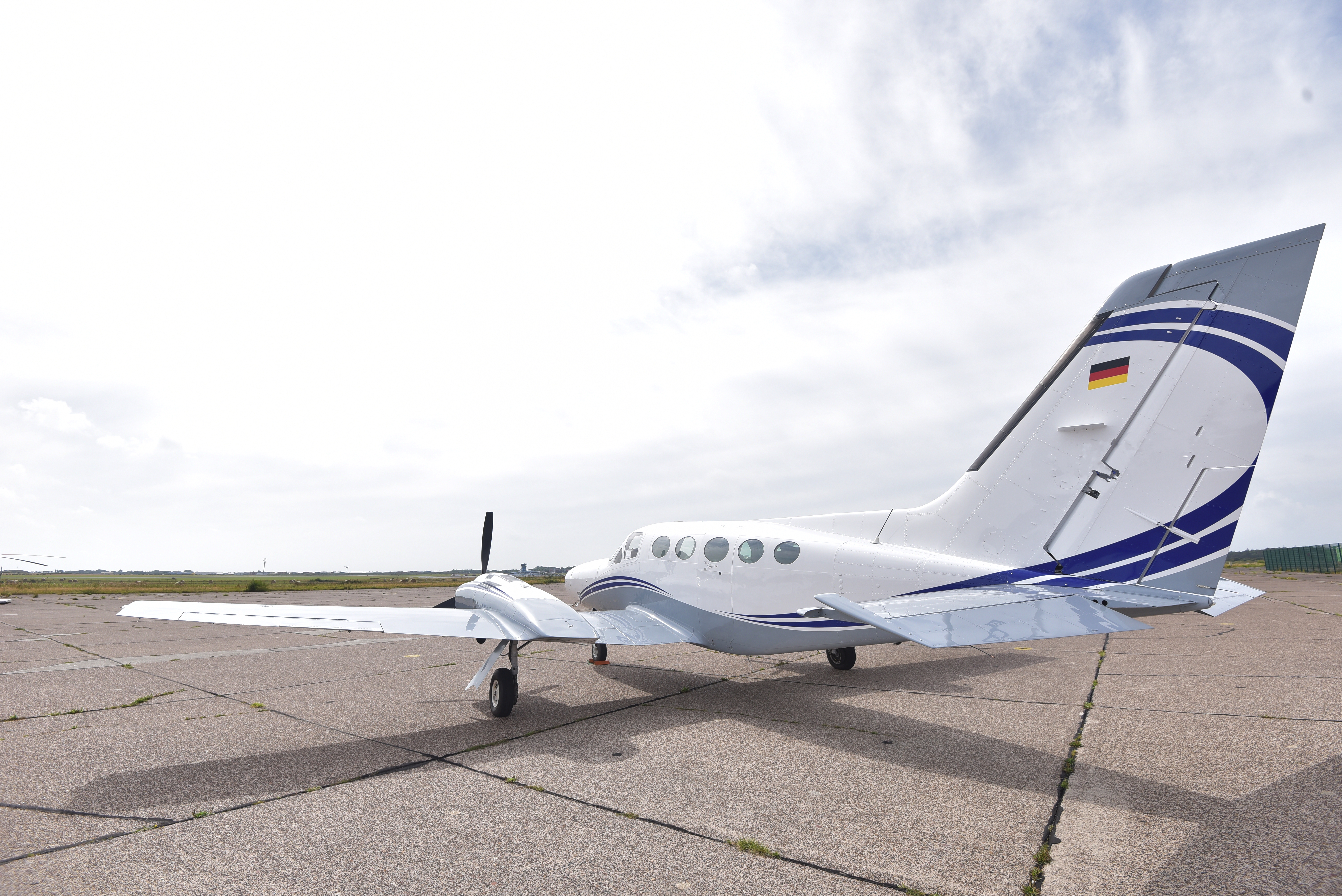 Image of tail D-ICVW