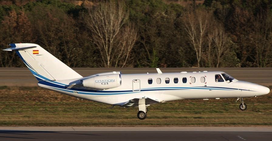 Image of tail EC-KQO