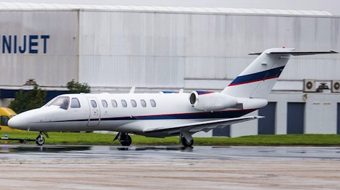 Image of tail F-GSCR