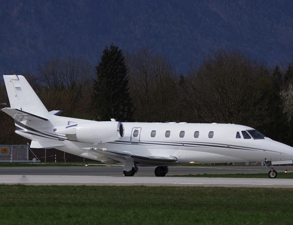 Image of tail G-IPAX