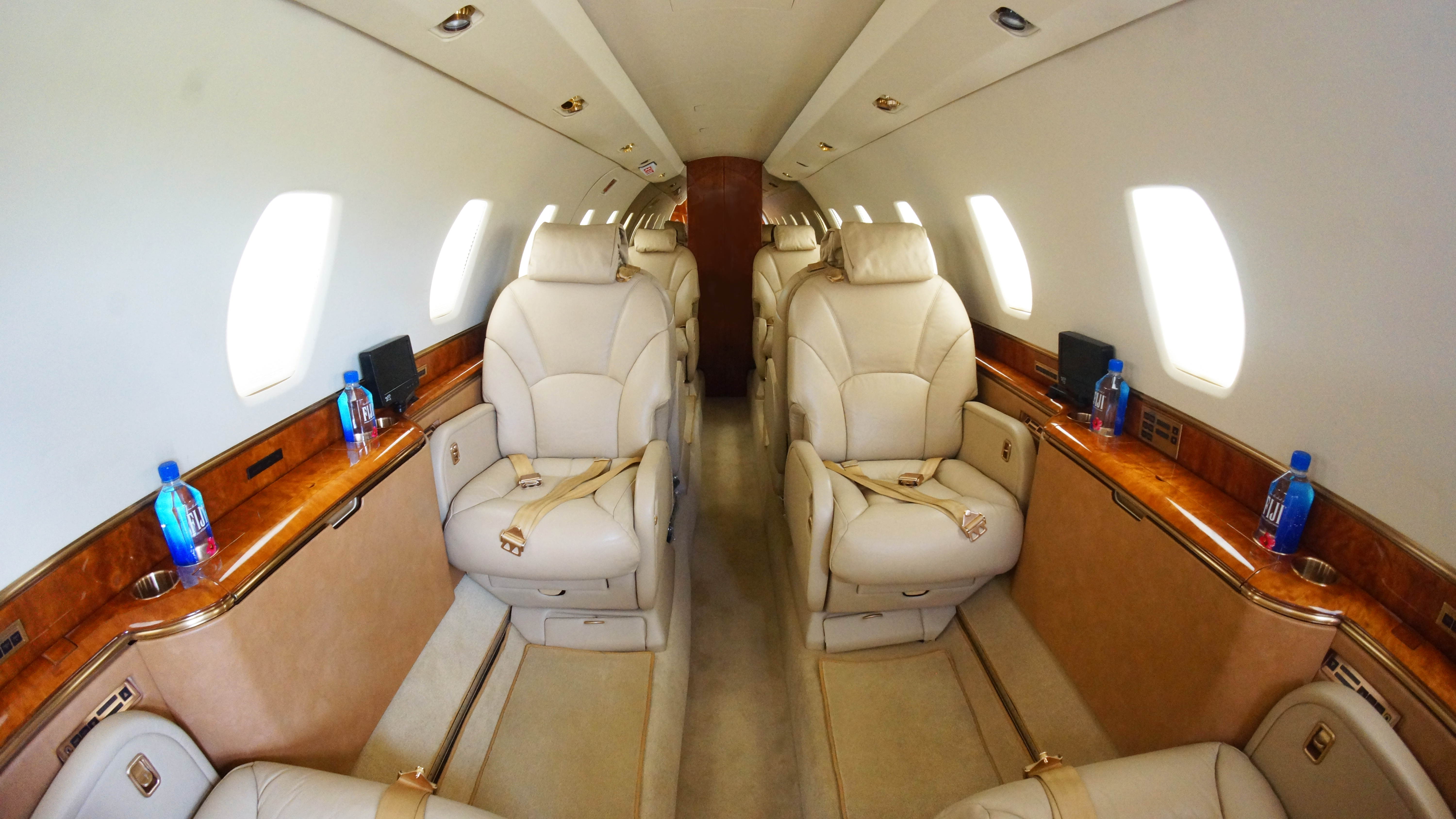Aircraft Image for HI1010