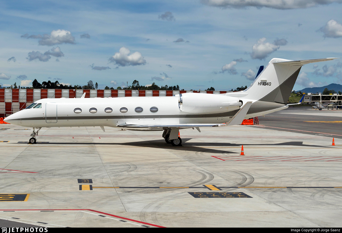 Aircraft Image for HI1040