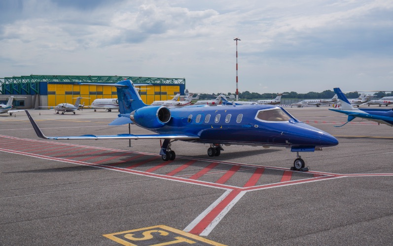 Image of tail I-CFLY