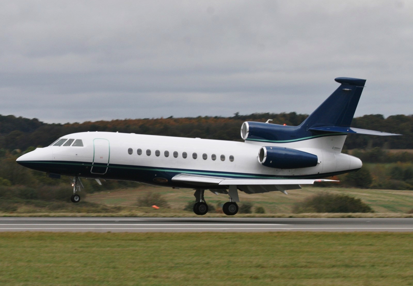 Image of tail LX-GLD
