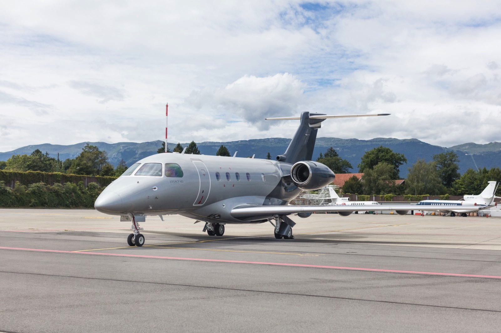 Image of tail LX-JET