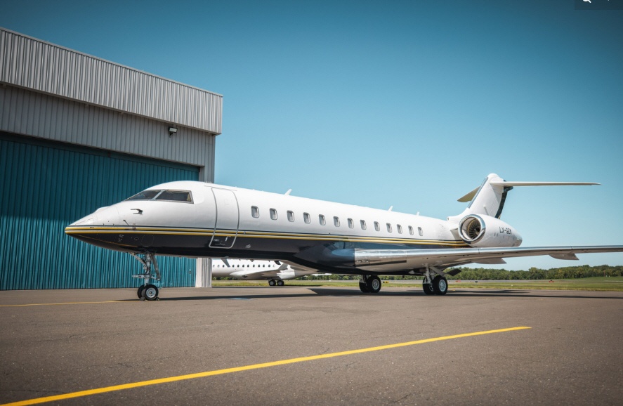 Image of tail LX-ZIO