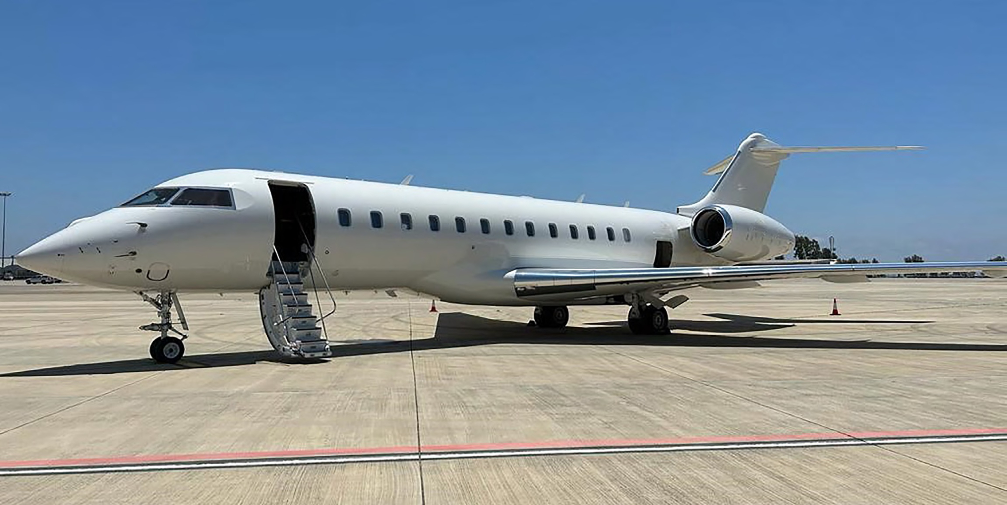 Image of tail M-SFPL