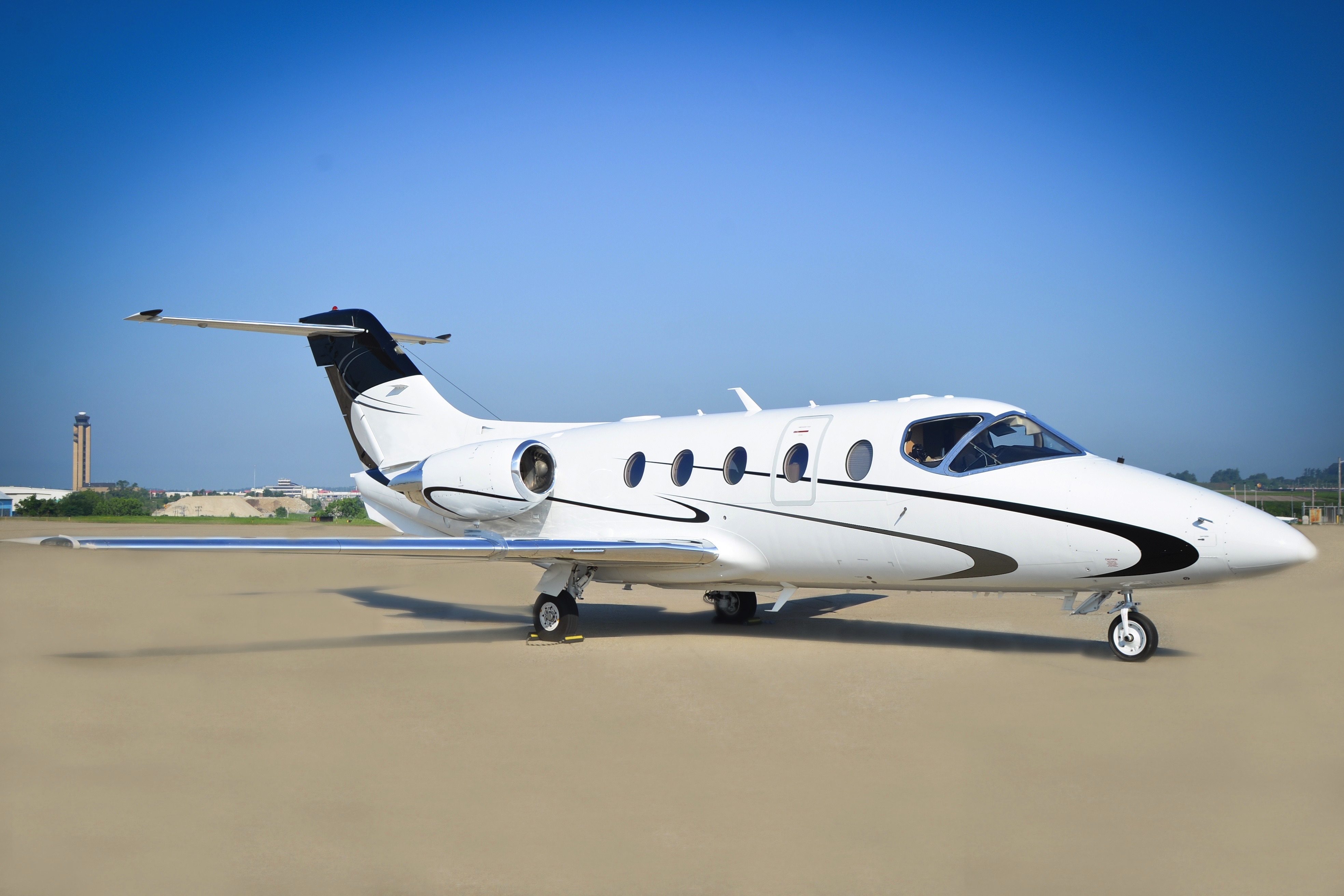 Image of tail N100FN