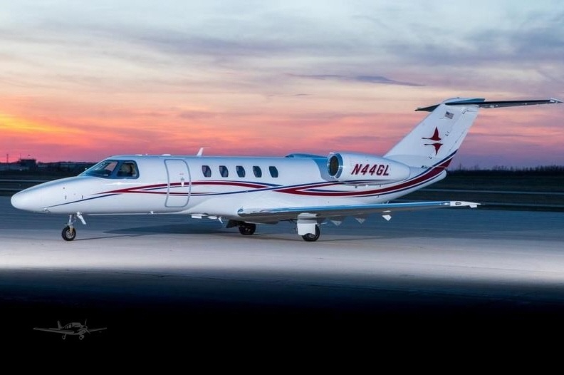 Image of tail N100SB