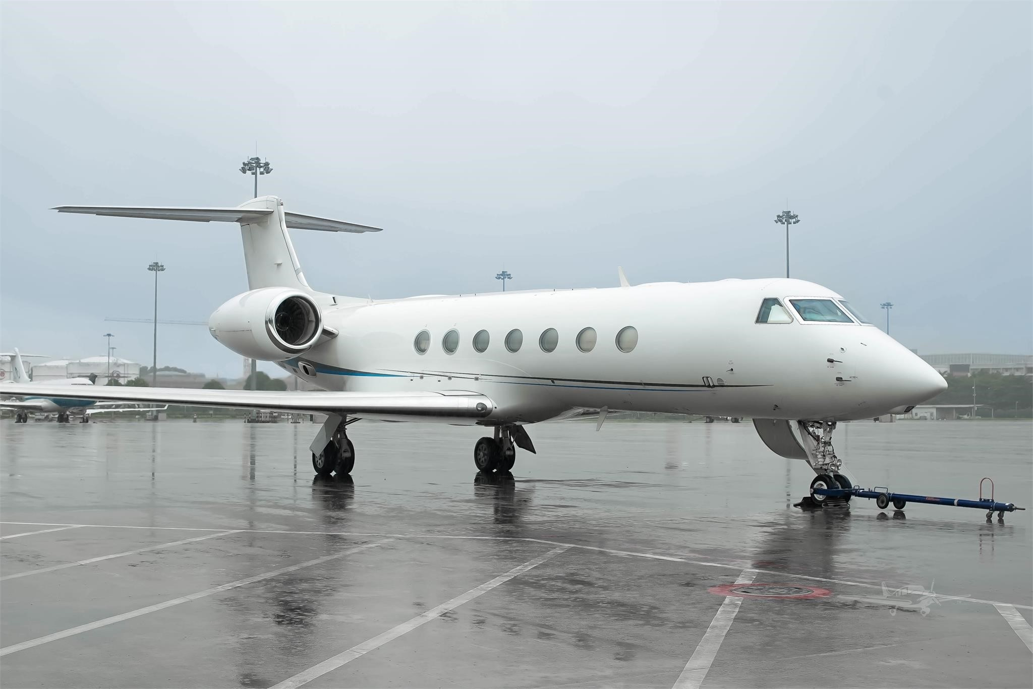 Image of tail N102FT