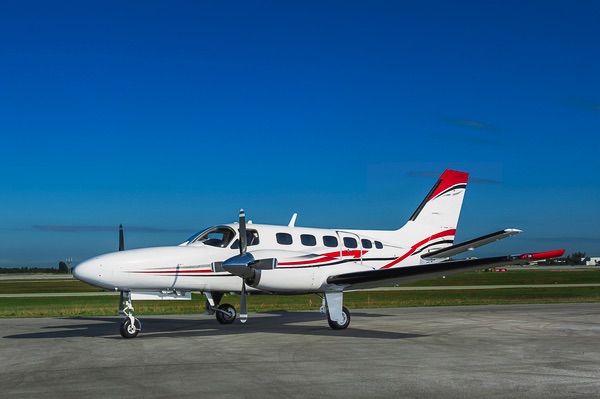 Image of tail N112CZ