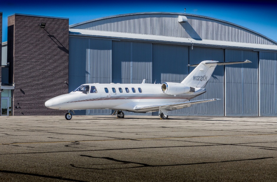 Image of tail N122KH