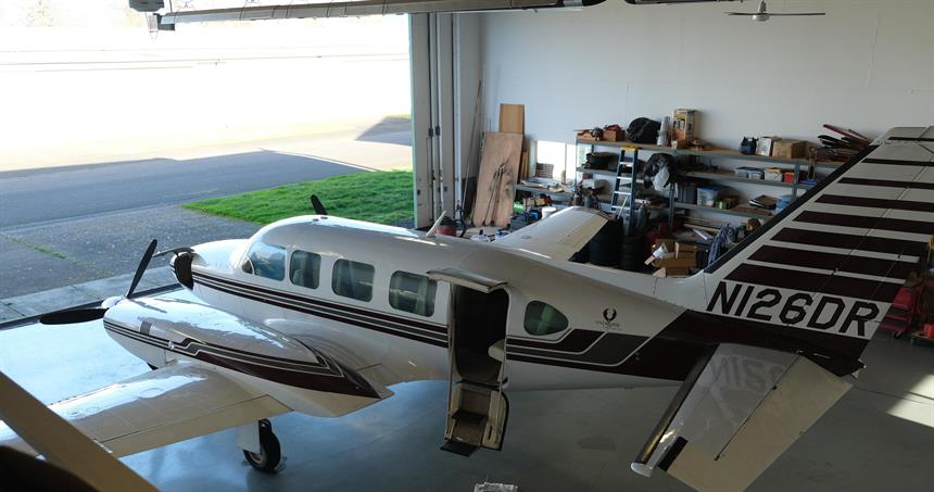 Image of tail N126DR