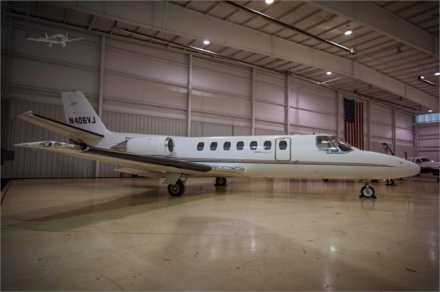 Image of tail N13CR