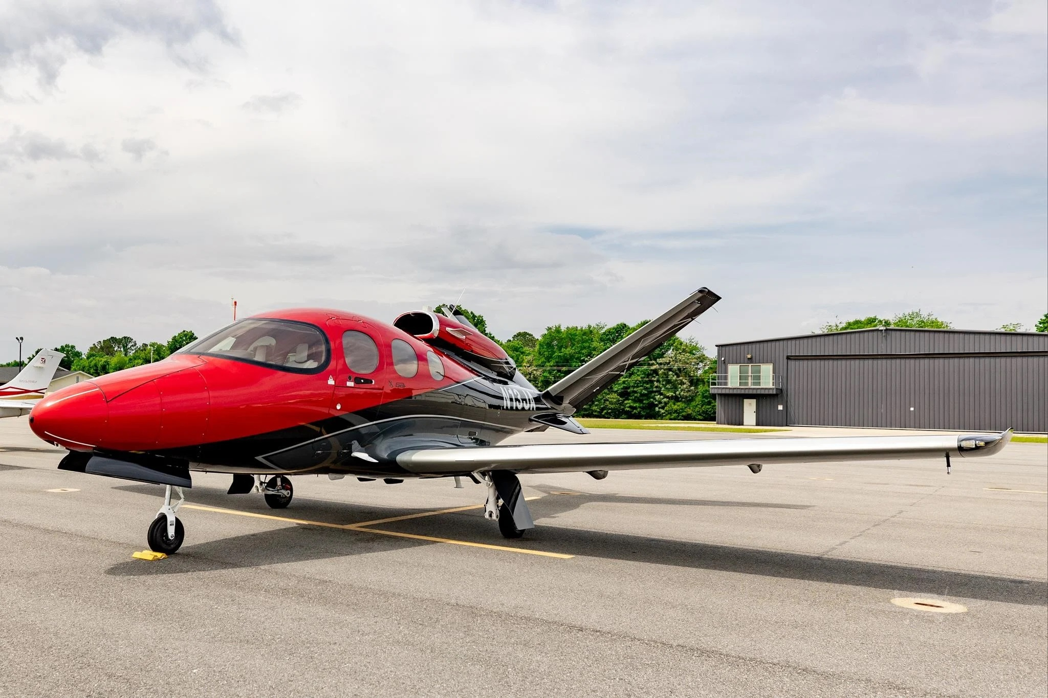 Image of tail N13J