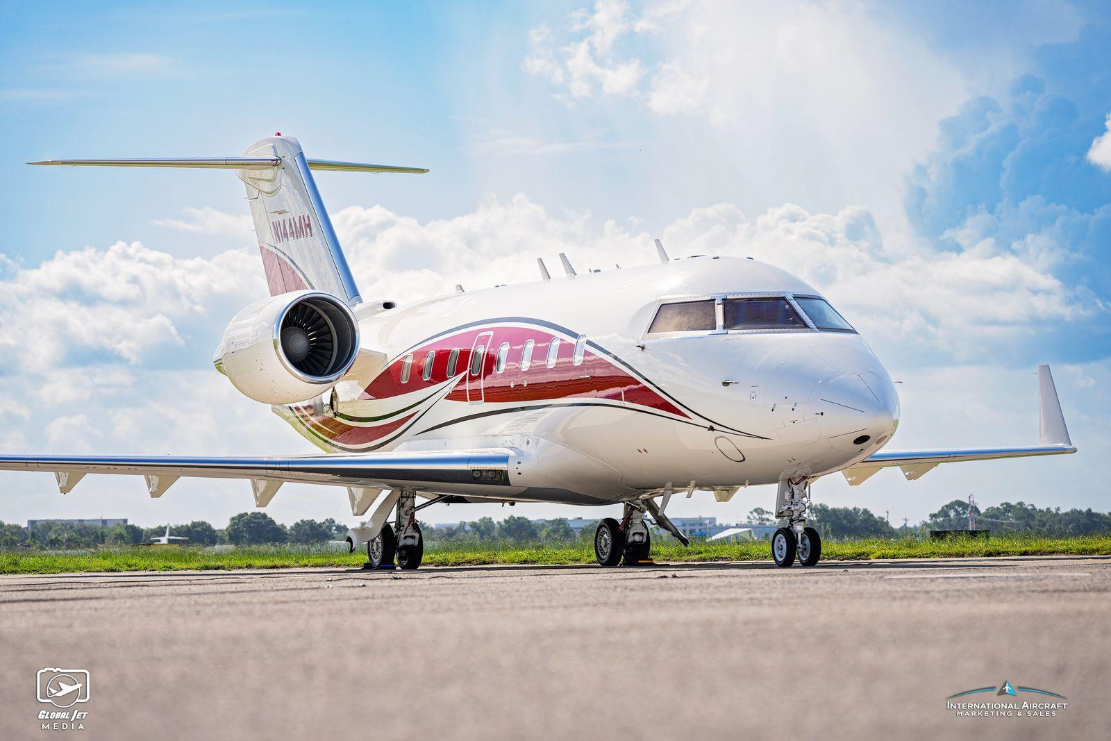 Image of tail N144MH