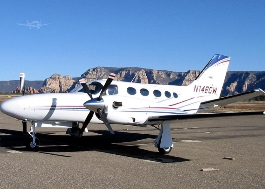 Image of tail N146G