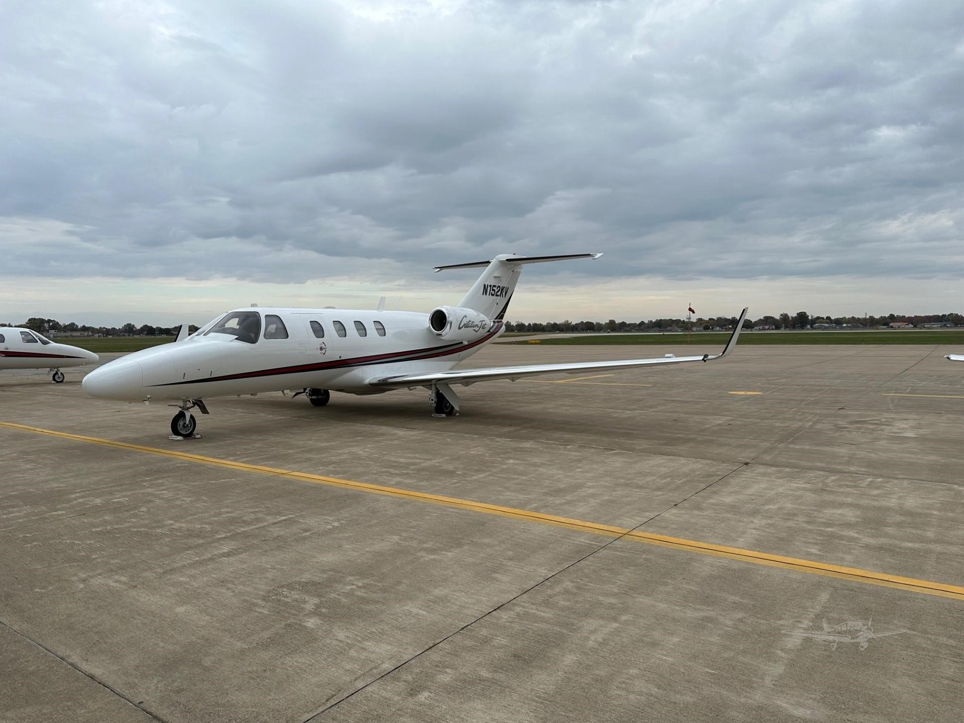 Image of tail N152KV
