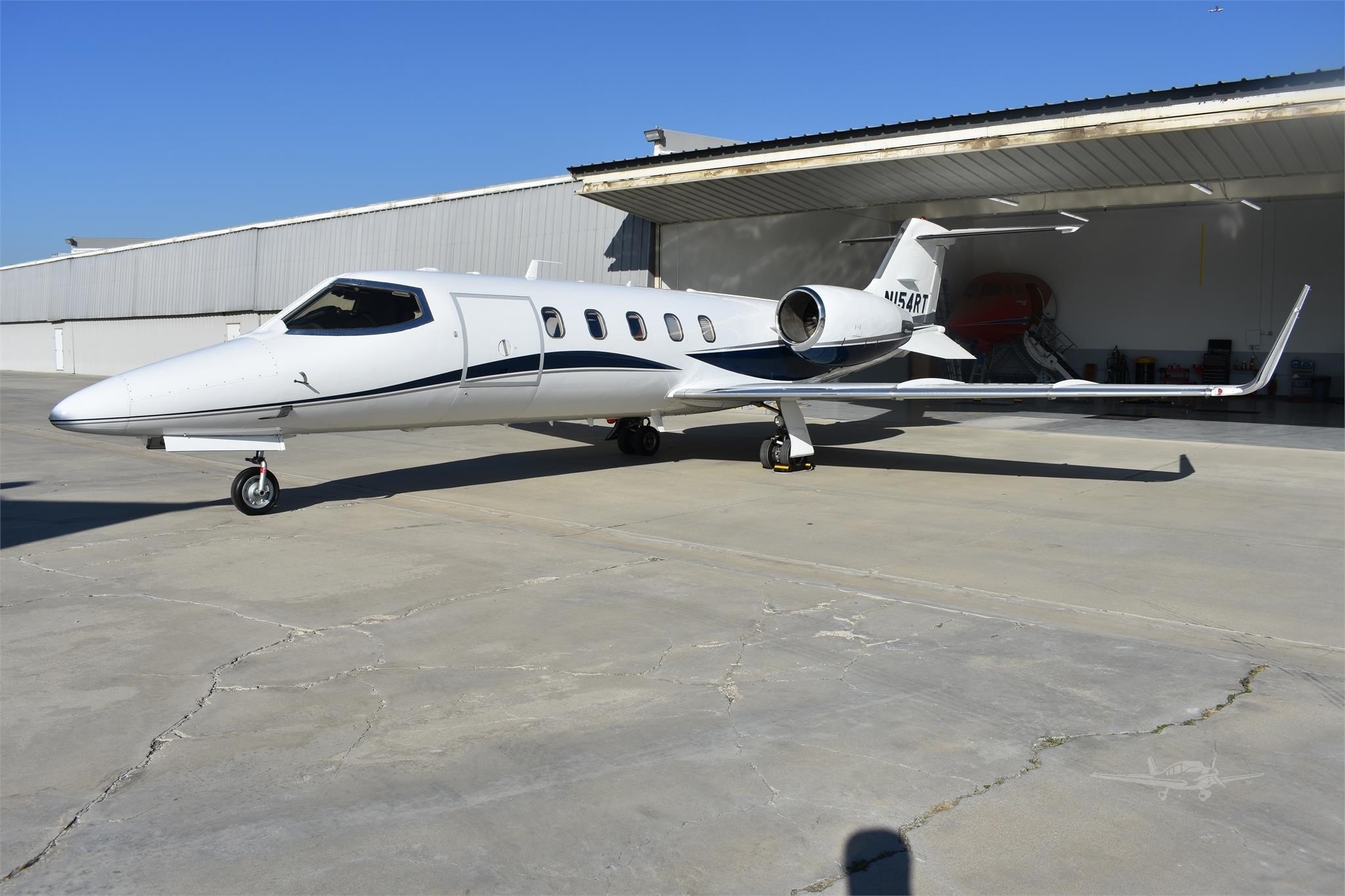 Image of tail N154RT