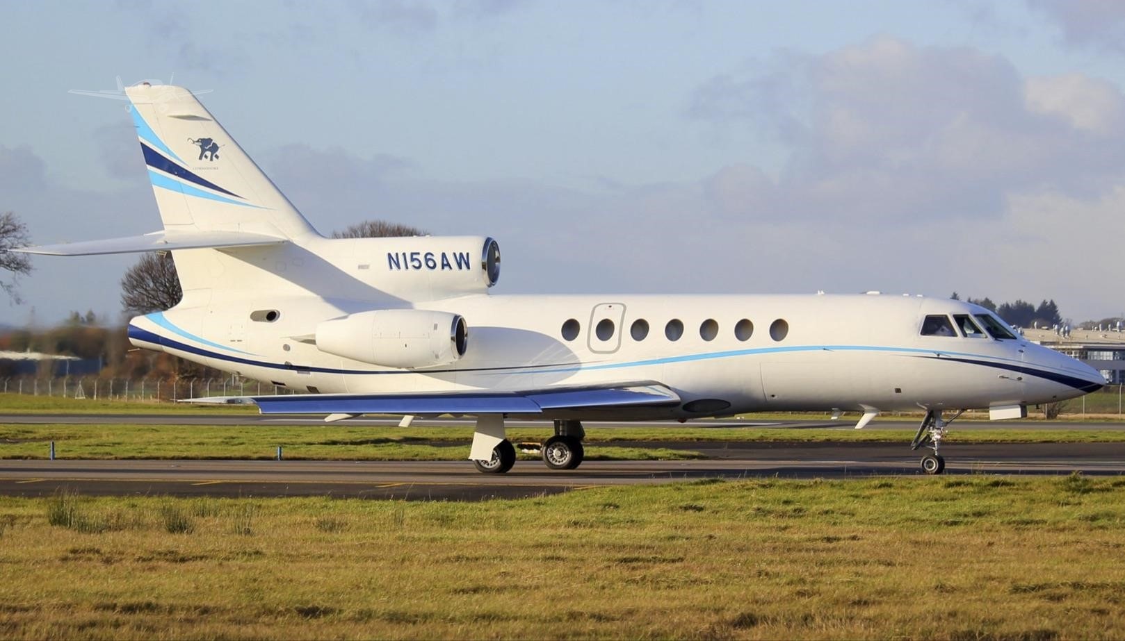Image of tail N156AW