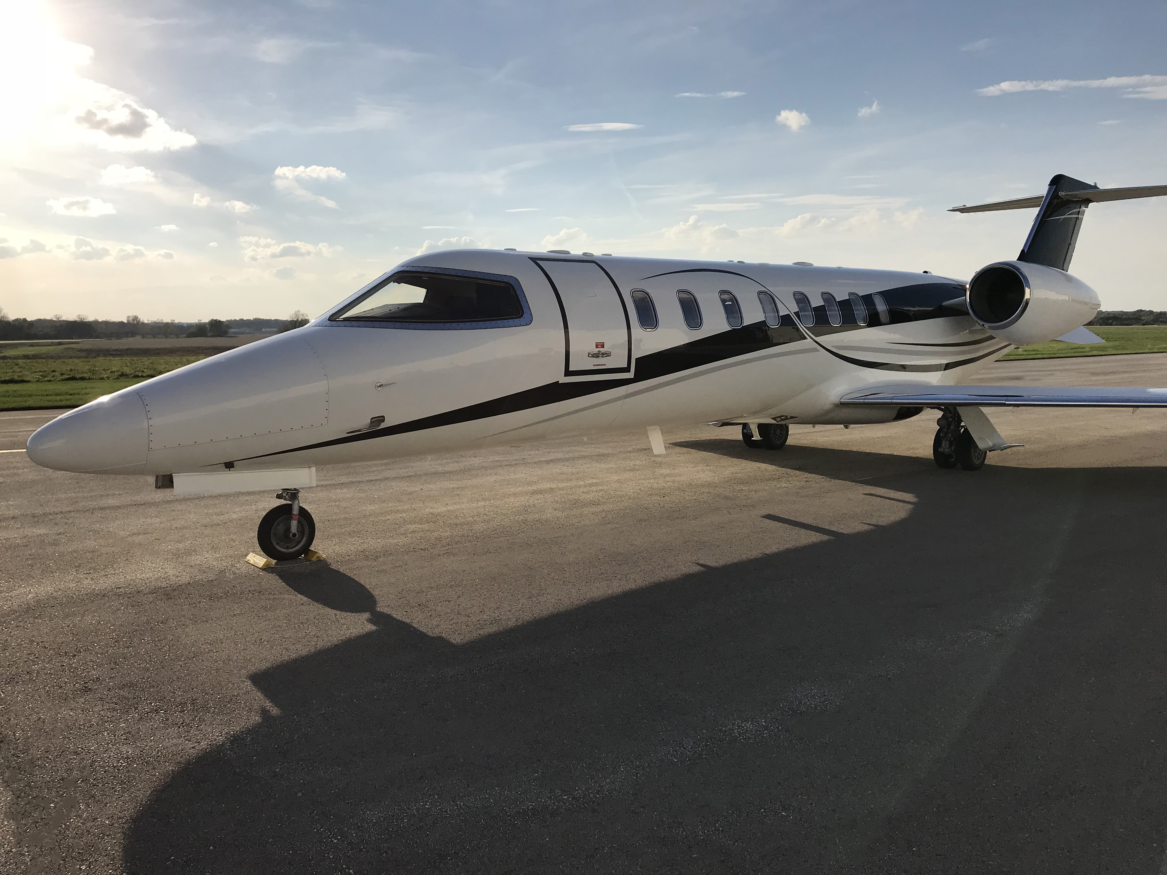 Image of tail N15CF