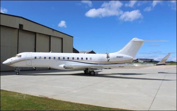 Image of tail N165VT
