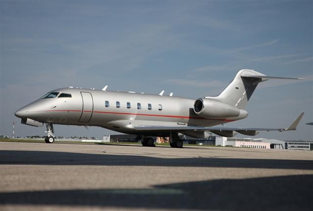 Image of tail N166WC